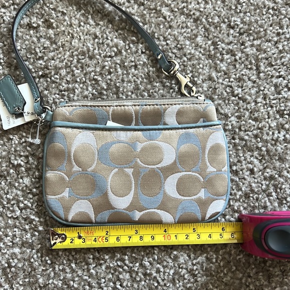 Coach wristlet wallet, NWT! - Picture 5 of 5